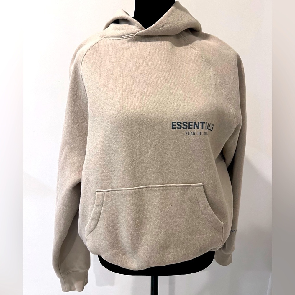 Essentials × Fear of God
FOG Essentials Concrete Hoodie (SSENSE Exclusive)